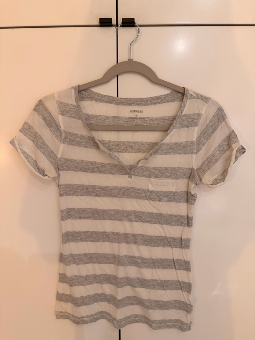 Express Gray & White Striped V-Neck Pocket Tee